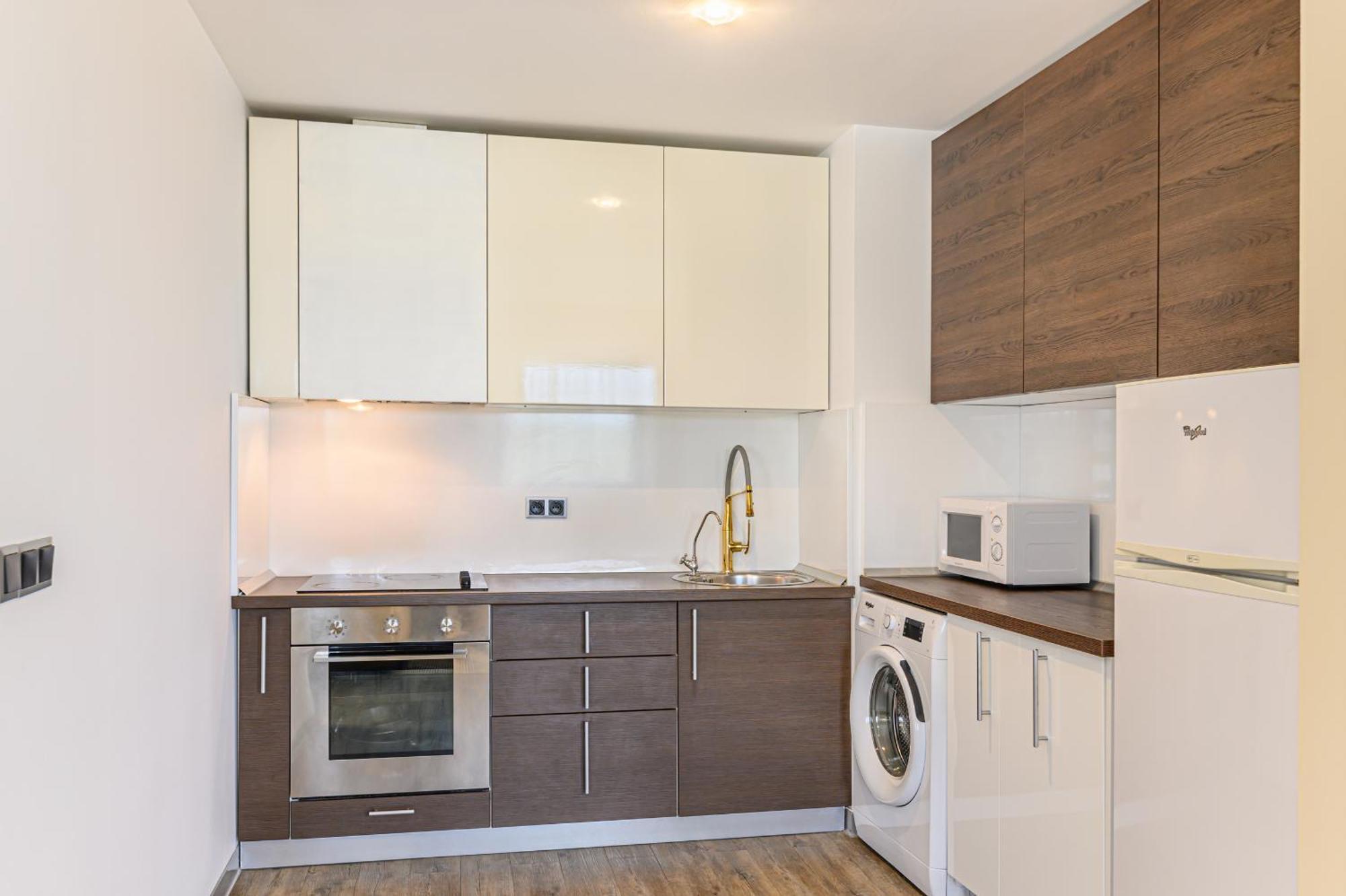 B41 Apartment โปยานาบราซอฟ ภายนอก รูปภาพ